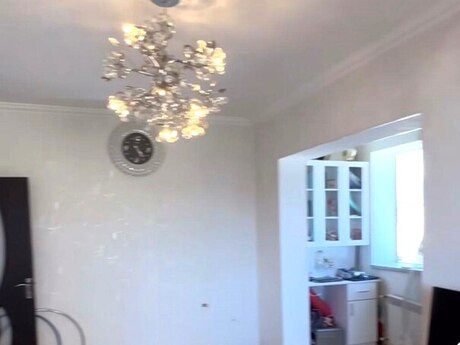 2 otaqlı köhnə tikili - 8-ci mikrorayon q. - 50 m²