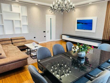 3 otaqlı yeni tikili - Şah İsmayıl Xətai m. - 130 m²