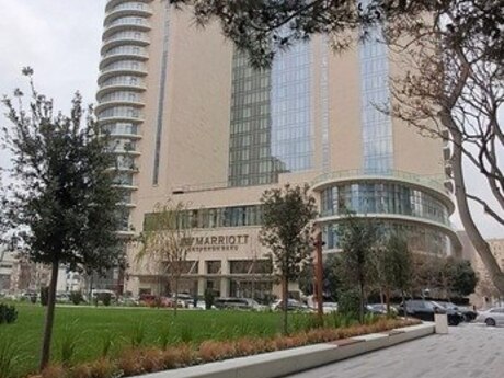 3-комн. новостройка - м. 28 мая - 135 м²