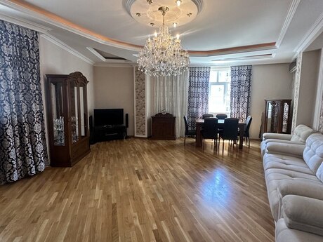 3 otaqlı yeni tikili - Elmlər Akademiyası m. - 140 m²