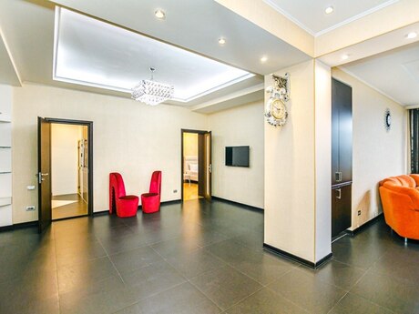 Аренда: 4-комнатная квартира, 200 м², 28 May: 80 ₼/мес 5