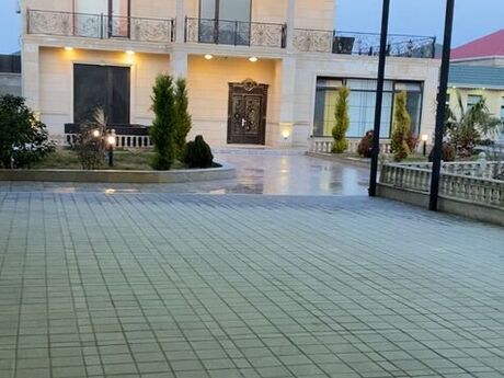5 otaqlı həyət evi/bağ evi - Buzovna q. - 400 m²