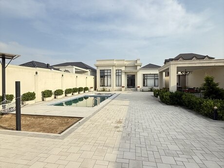 5 otaqlı həyət evi/bağ evi - Şüvəlan q. - 220 m²
