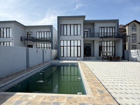 5 otaqlı həyət evi/bağ evi - Şağan q. - 300 m²