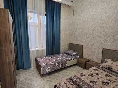 4 otaqlı həyət evi/bağ evi - Mərdəkan q. - 200 m²