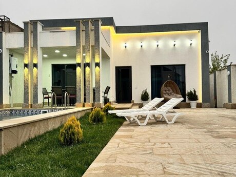 4 otaqlı həyət evi/bağ evi - Mərdəkan q. - 200 m²
