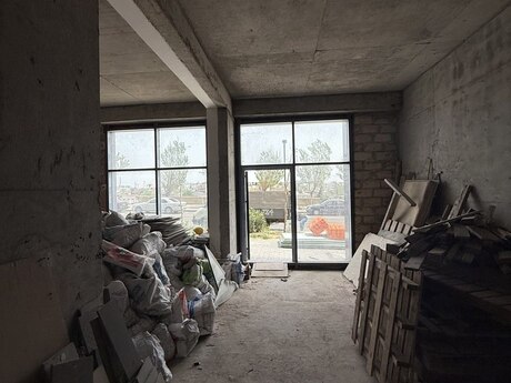 Obyekt - Ağ şəhər q. - 410 m²