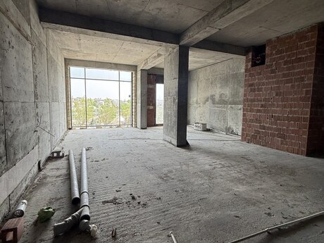 Obyekt - Ağ şəhər q. - 410 m²
