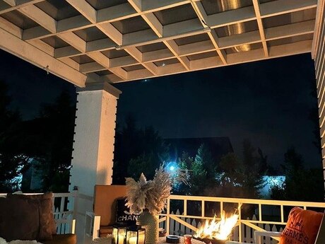 4 otaqlı həyət evi/bağ evi - Buzovna q. - 240 m²