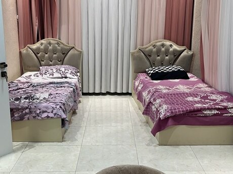 3 otaqlı həyət evi/bağ evi - Mərdəkan q. - 200 m²