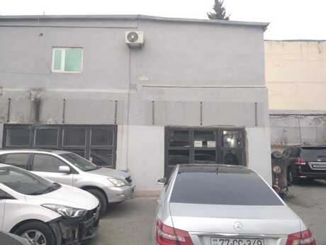 Obyekt - İnşaatçılar m. - 700 m²