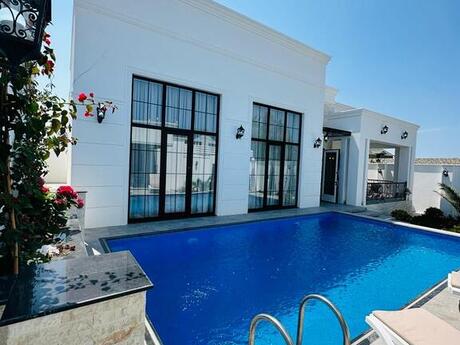 4 otaqlı həyət evi/bağ evi - Mərdəkan q. - 220 m²