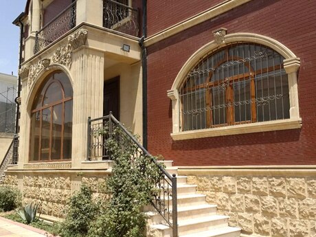 5 otaqlı həyət evi/bağ evi - Xətai r. - 656 m²