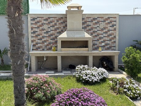 6 otaqlı həyət evi/bağ evi - Mərdəkan q. - 450 m²