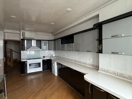 7-комнатная квартира, 310 м², Gənclik: 430 000 ₼ 5
