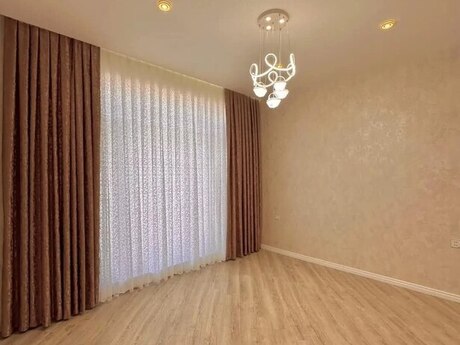 House with Garden, Villa For Sale