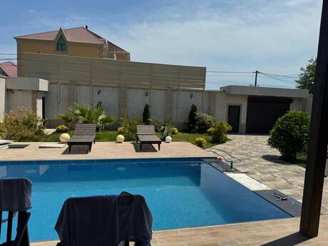 5 otaqlı həyət evi/bağ evi - Mərdəkan q. - 300 m²