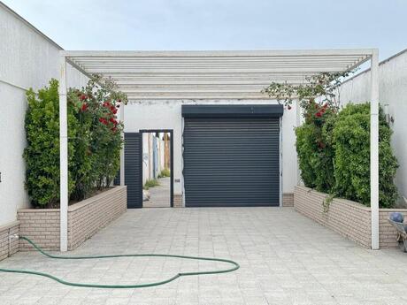 4 otaqlı həyət evi/bağ evi - Mərdəkan q. - 245 m²