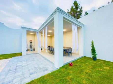 4 otaqlı həyət evi/bağ evi - Mərdəkan q. - 290 m²
