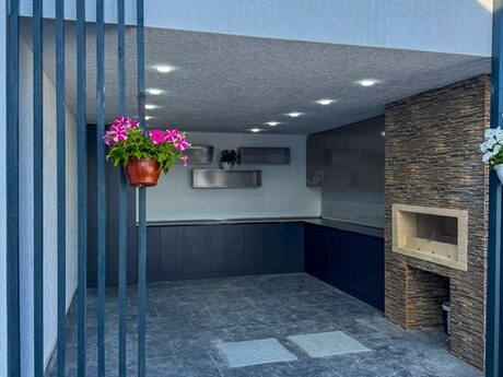 4-комн. дом/дача - пос. Мардакан - 140 м²