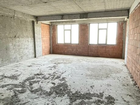 4 otaqlı yeni tikili - Gənclik m. - 238 m²