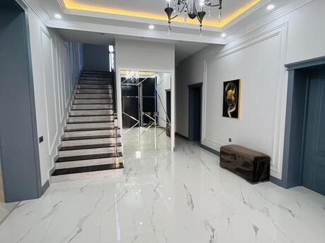 House with Garden, Villa For Rent