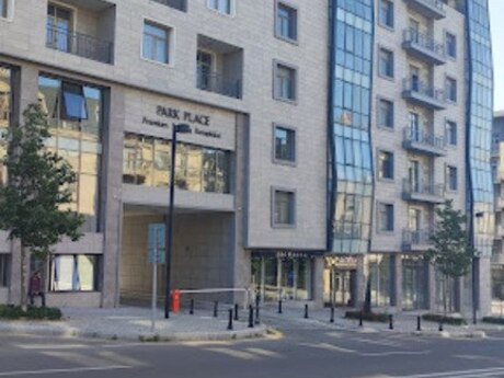 7 otaqlı ofis - Ağ şəhər q. - 290 m²