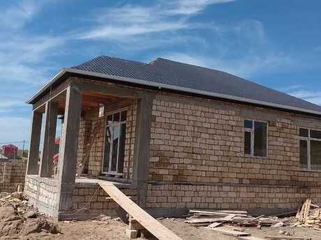 4 otaqlı həyət evi/bağ evi - Fatmayı q. - 140 m²