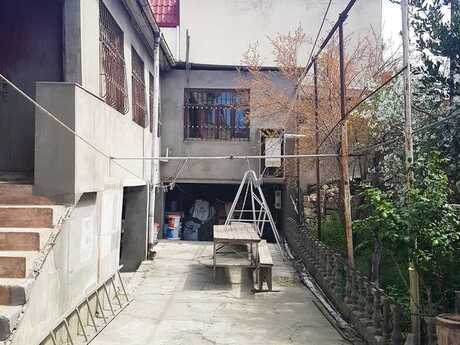 6 otaqlı həyət evi/bağ evi - Azadlıq Prospekti m. - 160 m²