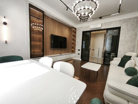 Kirayə 2 otaqlı mənzil, 86 m², Renessans Palace: 1 600 ₼/ay 5