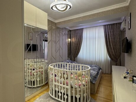 4-комн. новостройка - м. Азадлыг проспекти - 133 м²