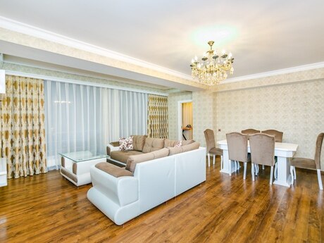 3 otaqlı yeni tikili - 28 May m. - 125 m²