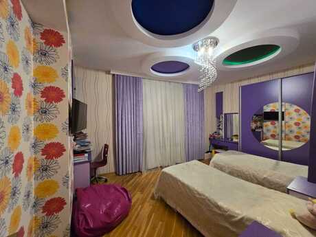 4 otaqlı yeni tikili - 8-ci mikrorayon q. - 145 m²