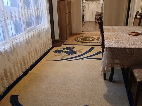 3 otaqlı həyət evi/bağ evi - Elmlər Akademiyası m. - 75 m²