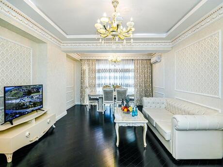 Объявление №5213051 - Баку, м. Шах Исмаил Хатаи, 3-комн., 120 м², 10/22 этаж