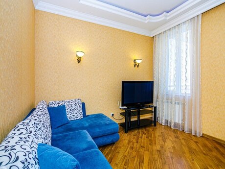 3 otaqlı yeni tikili - 28 May m. - 160 m²