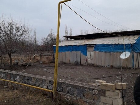 2 otaqlı həyət evi/bağ evi - Naxçıvan MR - 47 m²