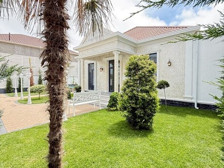 4 otaqlı həyət evi/bağ evi - Şüvəlan q. - 160 m²