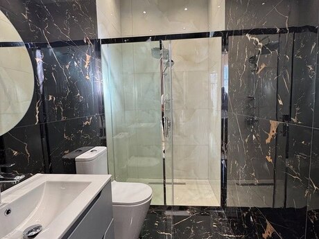 House with Garden, Villa For Rent