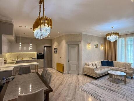3 otaqlı mənzil, 107 m², 8 Noyabr: 400 000 ₼ 2