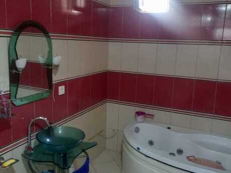 5 otaqlı həyət evi, 200 m², 20 Yanvar: 310 000 ₼ 5