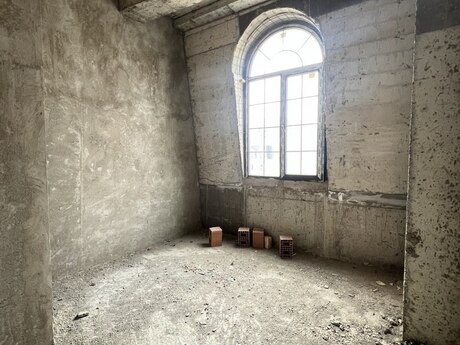 4-комнатная квартира, 167 м², Renessans Palace: 555 000 ₼ 3