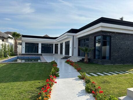 4 otaqlı həyət evi/bağ evi - Mərdəkan q. - 210 m²