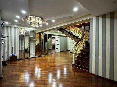 7 otaqlı yeni tikili - Nizami m. - 550 m²