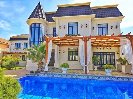 6 otaqlı həyət evi/bağ evi - Xəzər r. - 380 m²
