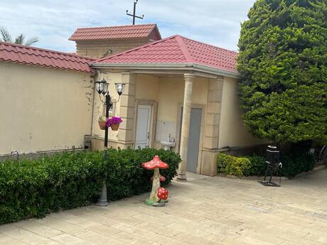 5 otaqlı həyət evi/bağ evi - Mərdəkan q. - 280 m²