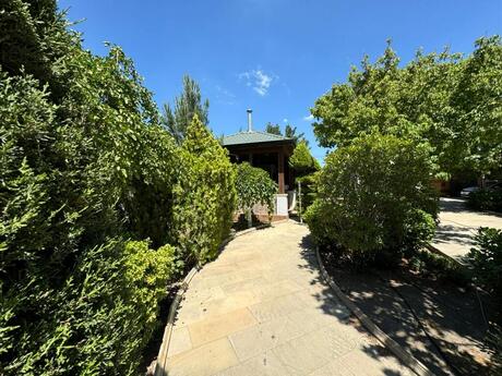 5 otaqlı həyət evi/bağ evi - Nardaran q. - 170 m²