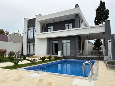 5 otaqlı həyət evi/bağ evi - Mərdəkan q. - 500 m²