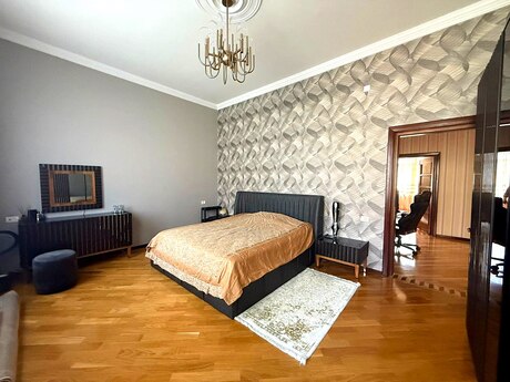 Elan №5220886 - Bakı, Qara Qarayev m., 5 otaqlı, 250 m²