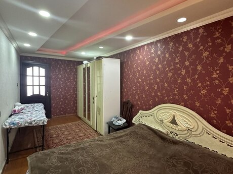 Elan №5221266 - Bakı, Xalqlar Dostluğu m., 2 otaqlı, 65 m², 5/5 mərtəbə